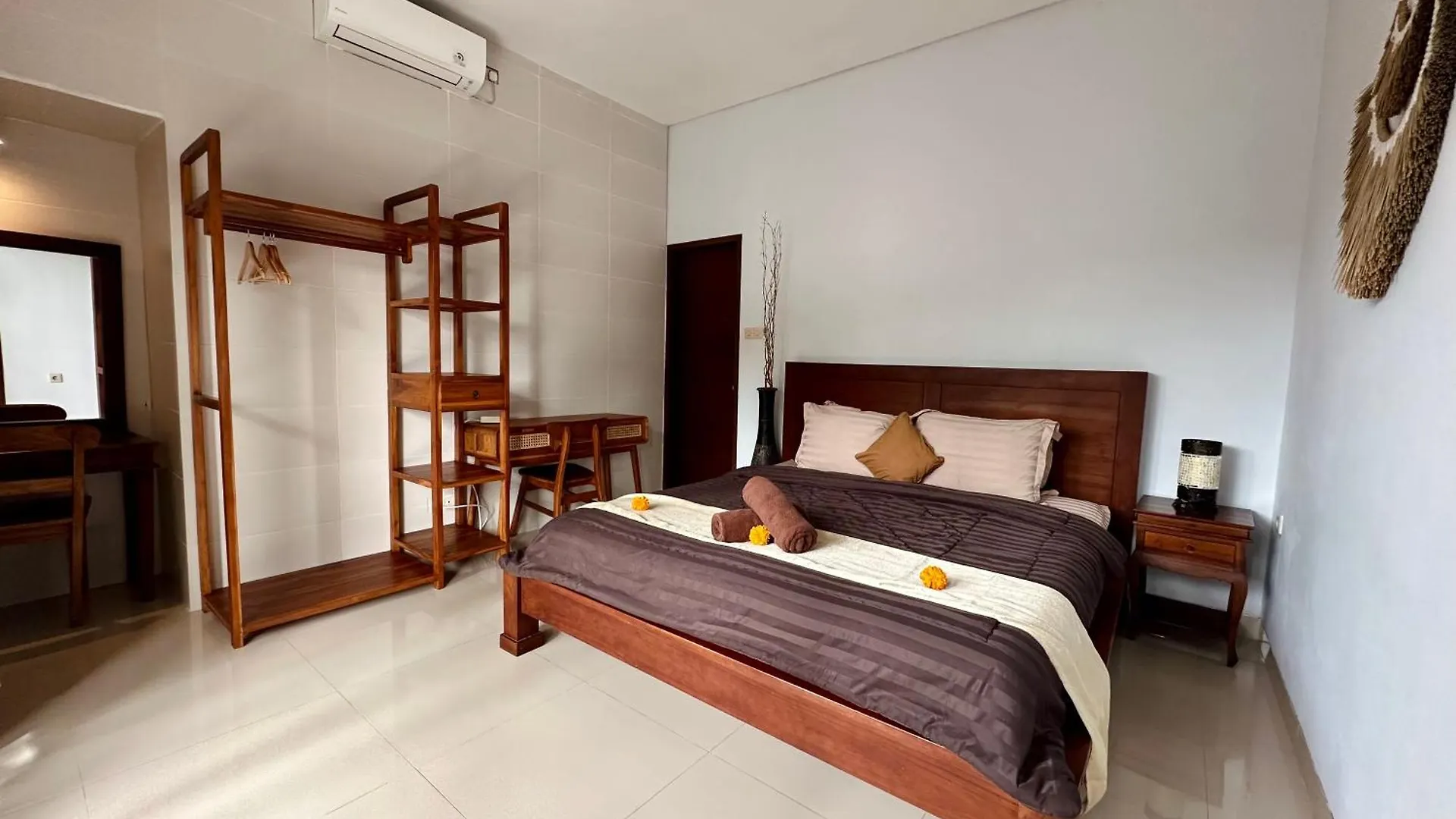 בית הארחה אובוד Kanda Villa