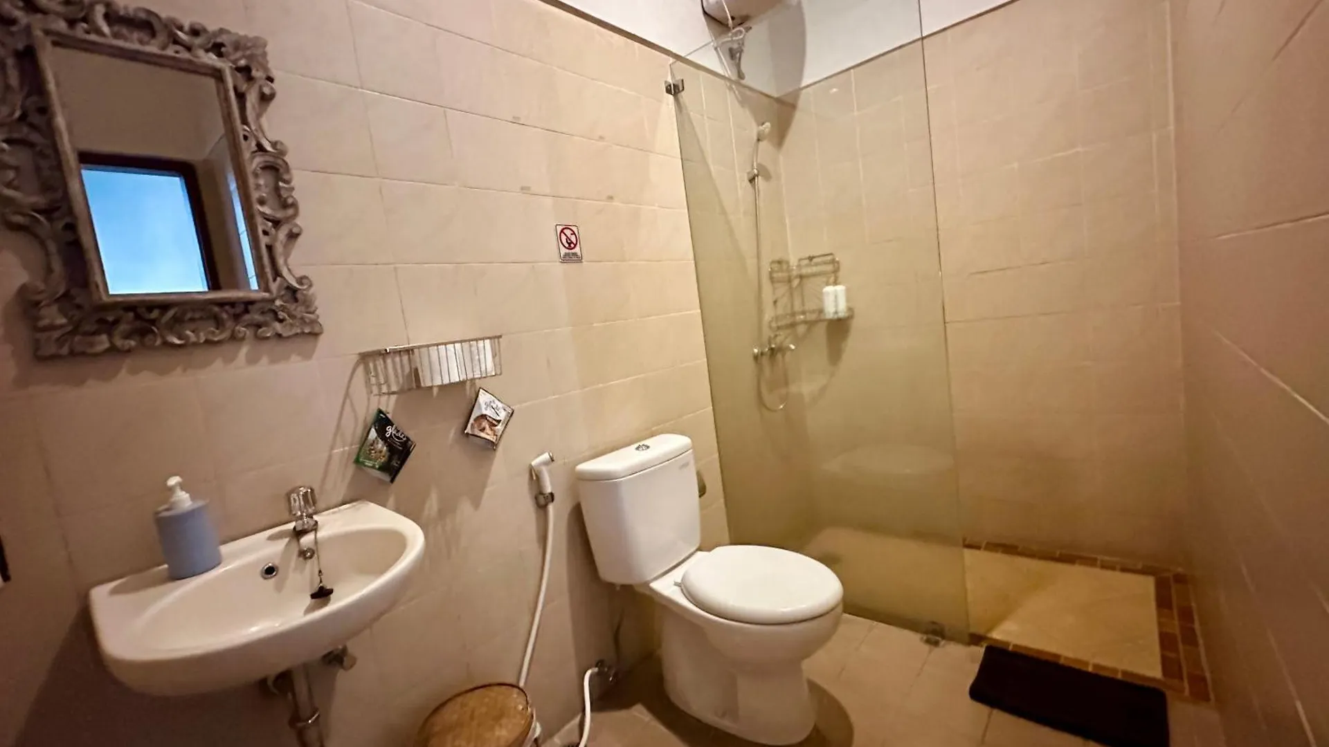 **** בית הארחה אובוד Kanda Villa אינדונזיה