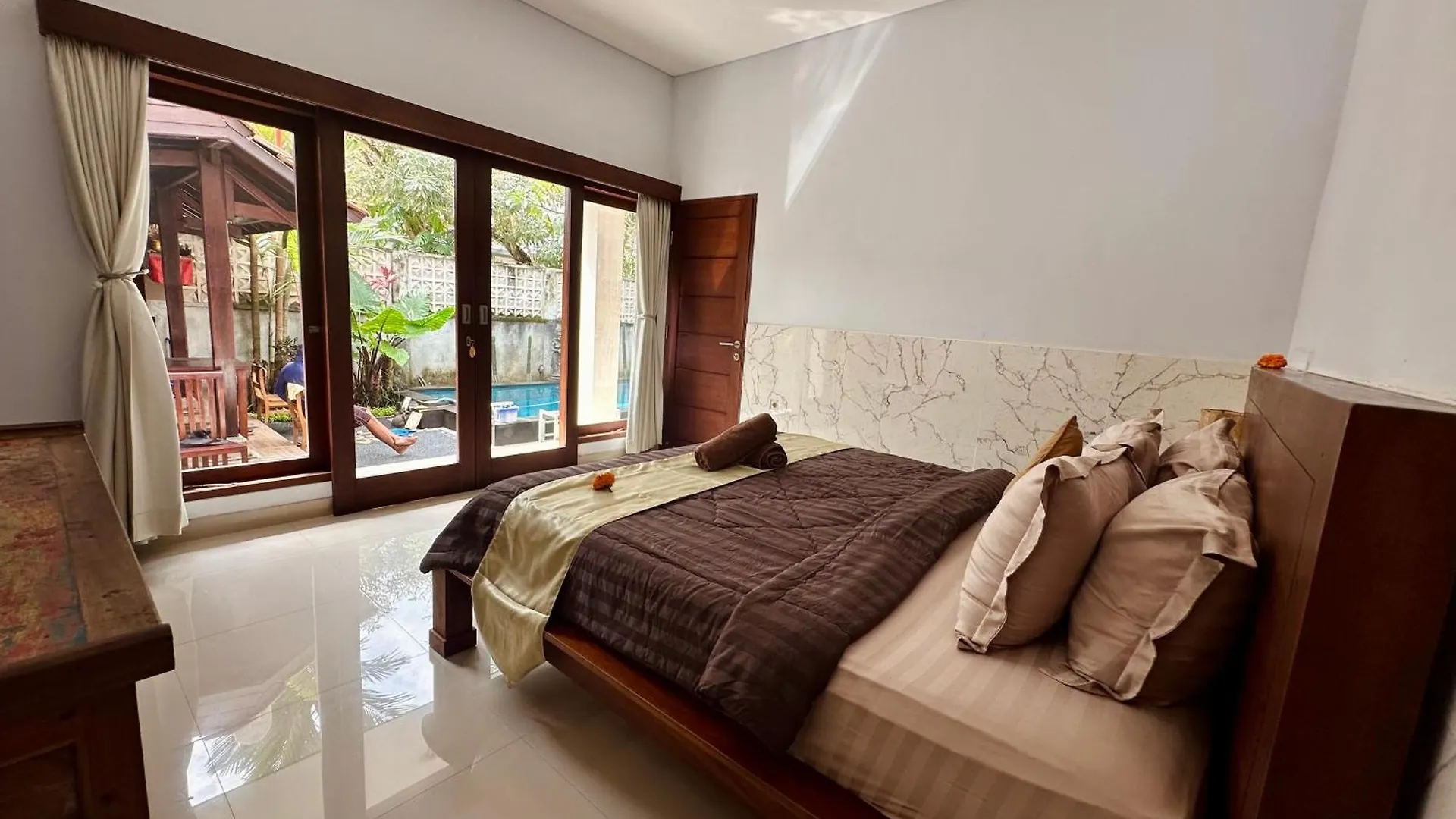 Kanda Villa Ουμπούντ Πανσιόν
